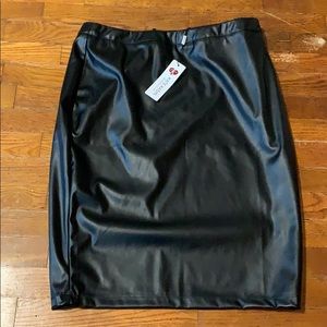 Kate kasin black faux leather pencil skirt